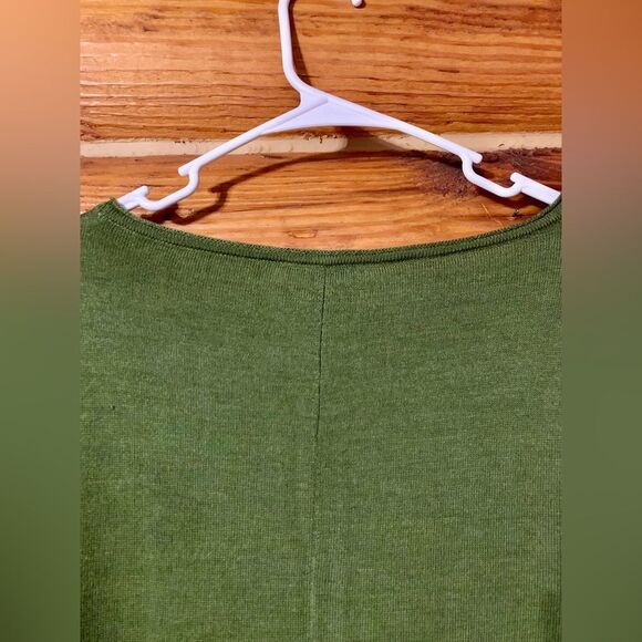 Eileen Fisher 100% Merino Wool Stretch Jersey Knit Crew Neck Long Top Size Small - Picture 7 of 8